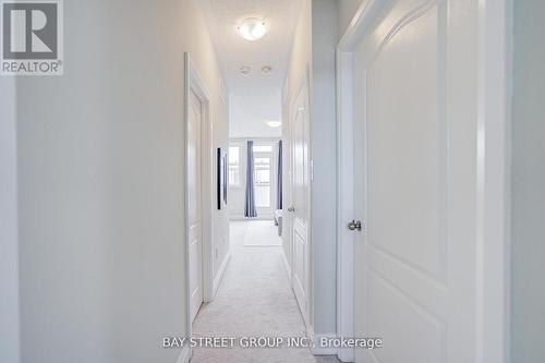 6 Teasel Way, Markham, ON - Indoor Photo Showing Other Room