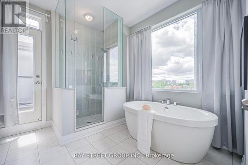6 Teasel Way, Markham, ON - Indoor Photo Showing Bathroom