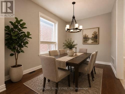 Virtual staging: Dining Room - 5409 Bestview Way, Mississauga, ON - Indoor Photo Showing Dining Room