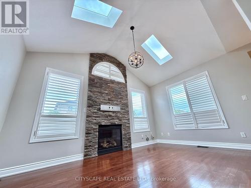 5409 Bestview Way, Mississauga, ON - Indoor With Fireplace