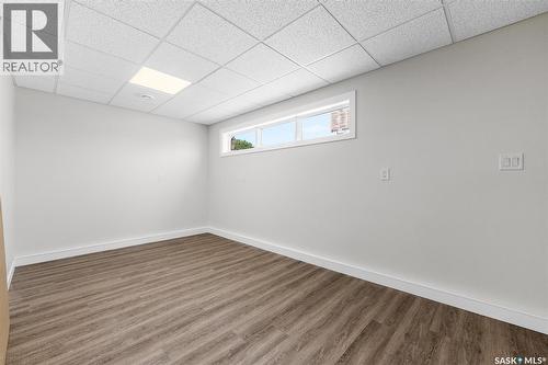 424 9Th Avenue W, Moose Jaw, SK - Indoor Photo Showing Other Room