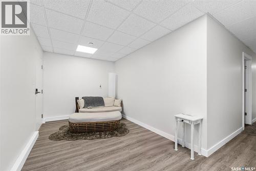 424 9Th Avenue W, Moose Jaw, SK - Indoor Photo Showing Other Room
