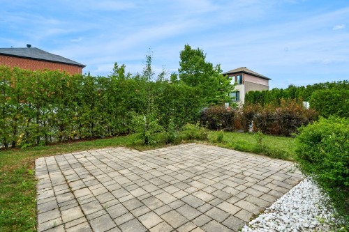 Cour - 6335 Rue De Lancaster, Brossard, QC - Outdoor