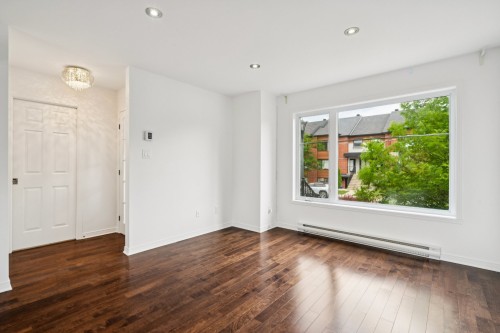 Salon - 6335 Rue De Lancaster, Brossard, QC - Indoor Photo Showing Other Room