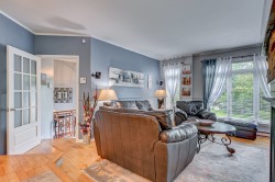 Salon - 