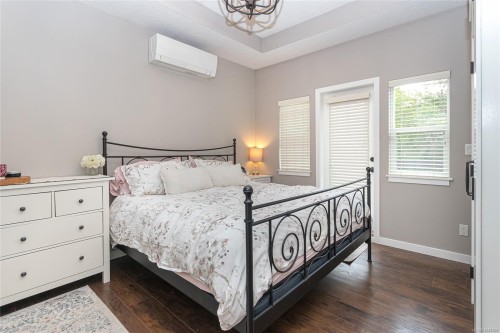 3374 Hazelwood Rd, Langford, BC 