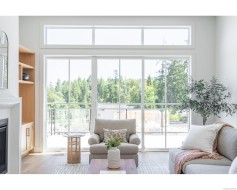 1043 Harewood Mines Rd Nanaimo, BC V9R 5P5