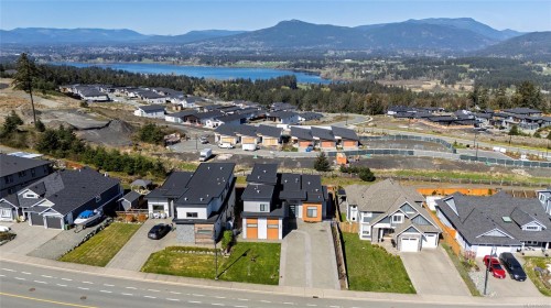 6334 Nevilane Dr, Duncan, BC 
