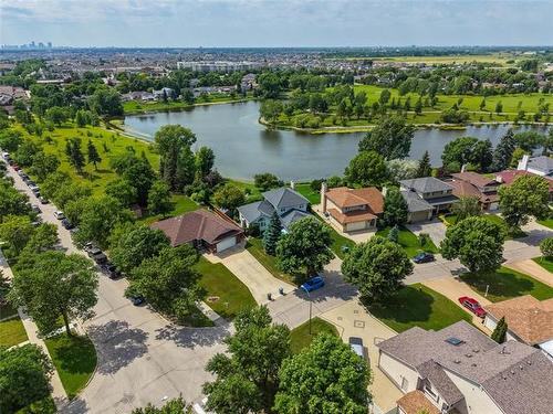 6 Parkwater Cr, Winnipeg, MB - Outdoor With Body Of Water With View