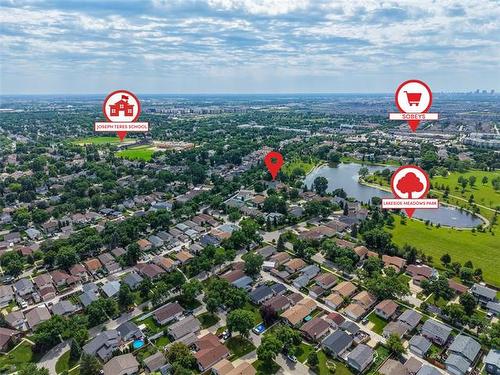 6 Parkwater Cr, Winnipeg, MB - Outdoor With View