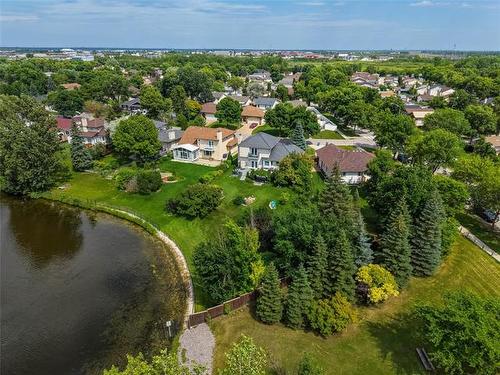 6 Parkwater Cr, Winnipeg, MB - Outdoor With Body Of Water With View
