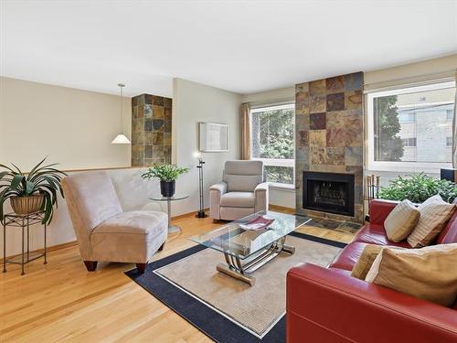 192 Pulberry St, Winnipeg, MB - Indoor Photo Showing Living Room With Fireplace
