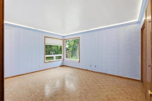 520 Christie Rd, Winnipeg, MB - Indoor Photo Showing Other Room