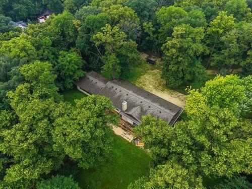 520 Christie Rd, Winnipeg, MB - Outdoor