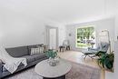476 Ash St, Winnipeg, MB  - Indoor Photo Showing Living Room 