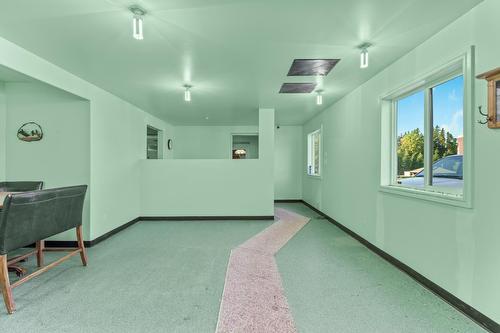 102 2 Avenue, Winfield, AB 