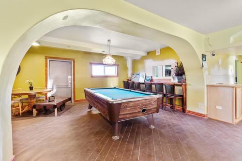 102 2 Avenue, Winfield, AB 