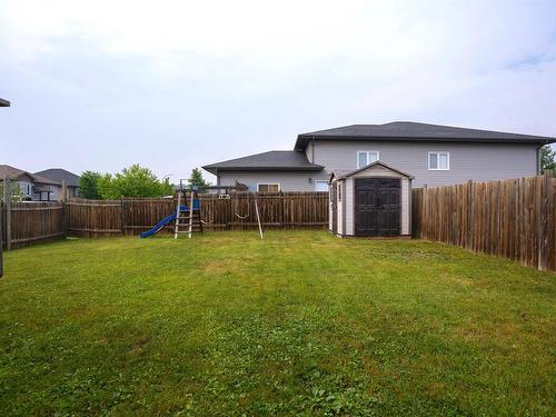 461 Longbow Street, Thunder Bay, ON - Outdoor With Backyard