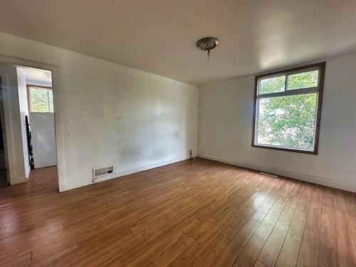 241 Syndicate Ave N, Thunder Bay, ON - Indoor Photo Showing Other Room