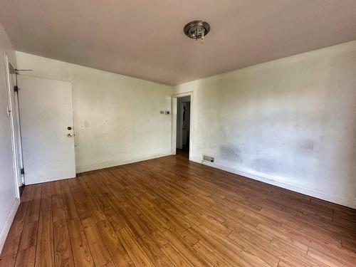 241 Syndicate Ave N, Thunder Bay, ON - Indoor Photo Showing Other Room