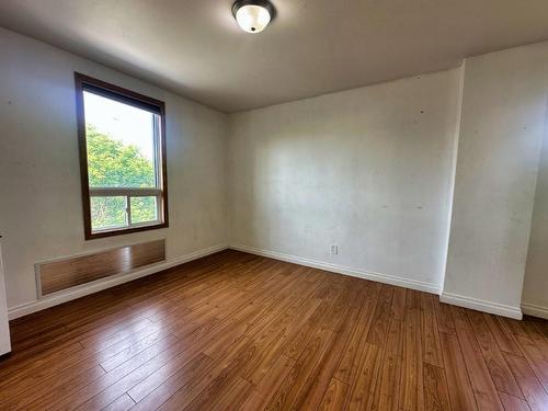 241 Syndicate Ave N, Thunder Bay, ON - Indoor Photo Showing Other Room