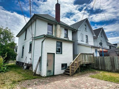 241 Syndicate Ave N, Thunder Bay, ON - Outdoor With Exterior