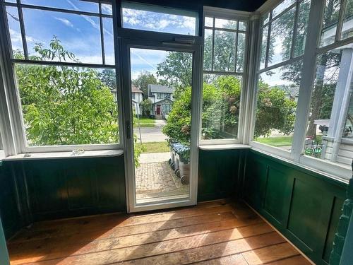 241 Syndicate Ave N, Thunder Bay, ON - Indoor Photo Showing Other Room
