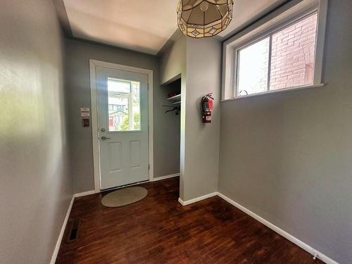241 Syndicate Ave N, Thunder Bay, ON - Indoor Photo Showing Other Room