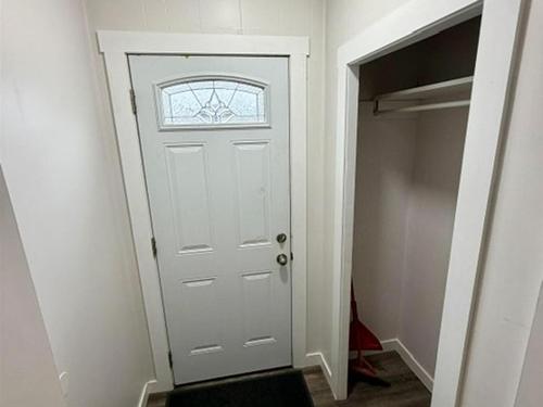 320 First Avenue, Thunder Bay, ON - Indoor Photo Showing Other Room