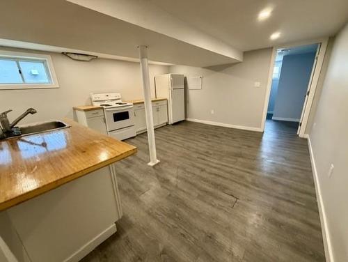 320 First Avenue, Thunder Bay, ON - Indoor