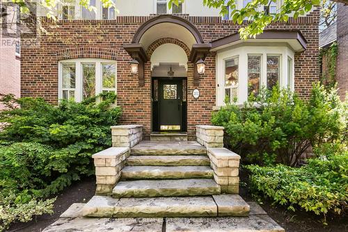 Beautiful Masonry Exterior in Timeless Style - 202 Dinnick Crescent, Toronto, ON - Outdoor