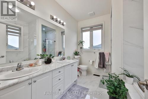 274 Skinner Road, Hamilton, ON - Indoor Photo Showing Bathroom