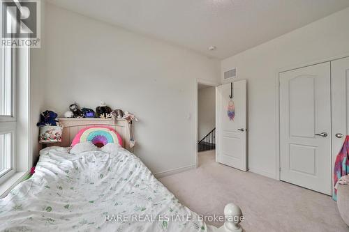 274 Skinner Road, Hamilton, ON - Indoor Photo Showing Bedroom