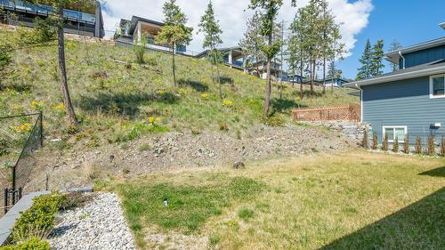 206 Echo Ridge, Kelowna, BC - Outdoor