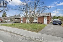 2428-2430 IRIS STREET  Ottawa, ON K2C 1C6