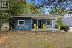 6366 LONDON ROAD Lambton Shores, ON N0N 1J1