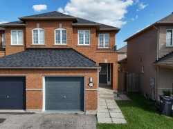 3321 Raindance Crescent  Mississauga, ON L5N 8L7