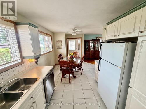 Kitchen to dining - 785 Sandfield Crescent, Cornwall, ON - Indoor Photo Showing Kitchen