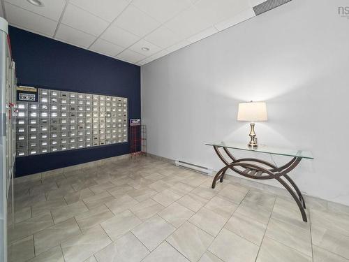 Ph6 5572 North Ridge Road, Halifax, NS - Indoor Photo Showing Other Room