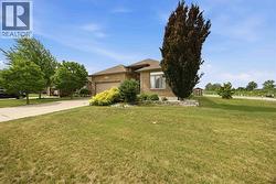 227 CLAIRWOOD CRESCENT St Clair, ON N0N 1G0