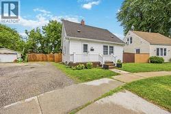 188 CEDAR CRESCENT Sarnia, ON N7T 4J8