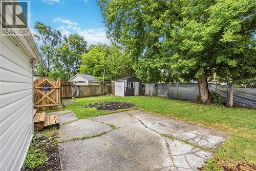 188 Cedar Crescent, Sarnia, ON - Outdoor