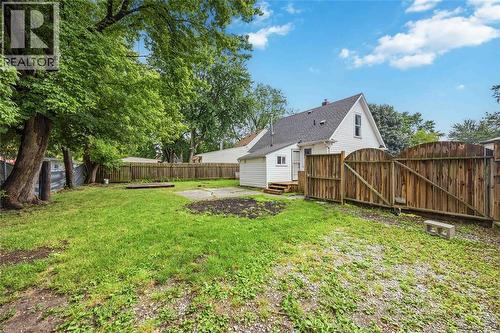 188 Cedar Crescent, Sarnia, ON - Outdoor