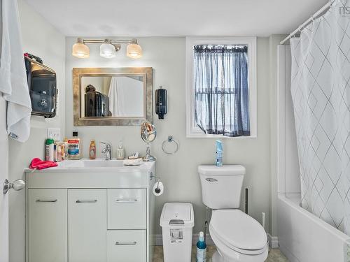 8979 Highway 201, Nictaux, NS - Indoor Photo Showing Bathroom