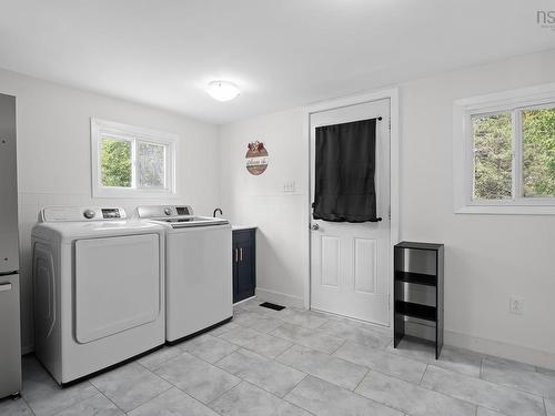 42 Asquith Avenue, Stewiacke, NS - Indoor Photo Showing Laundry Room