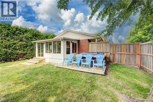 85 Foxhunt Road, Waterloo, ON - Outdoor