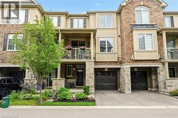 392 CRANBROOK Common Oakville, ON L6H 0P9
