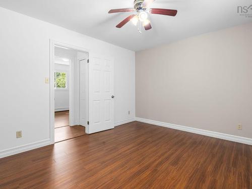 1 Silverside Drive, Waverley, NS - Indoor Photo Showing Other Room