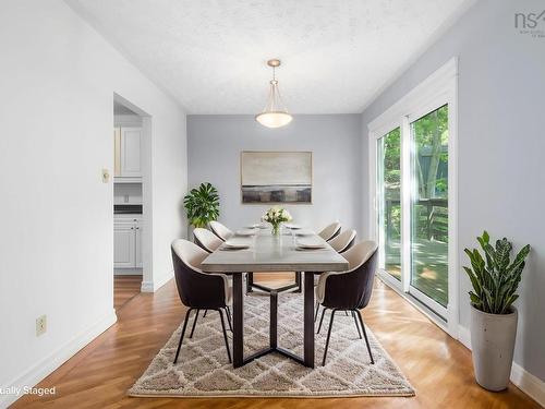 1 Silverside Drive, Waverley, NS - Indoor Photo Showing Dining Room