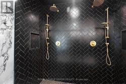 Double shower stall with luxury steam bath - 